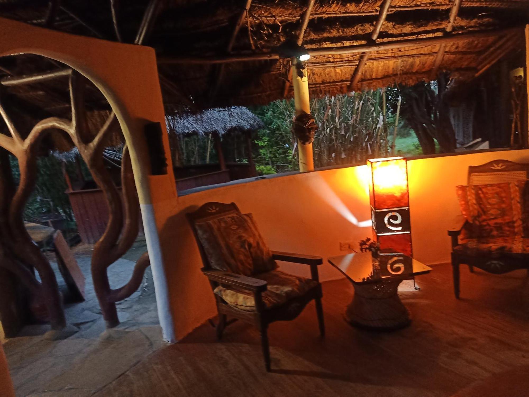 The Great Circle Lodge Наньюкі Екстер'єр фото